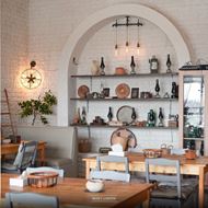 Picture of Moms Garden Restaurant