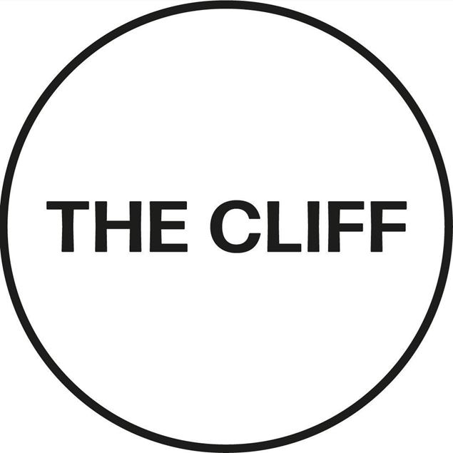 الصورة: THE CLIFF